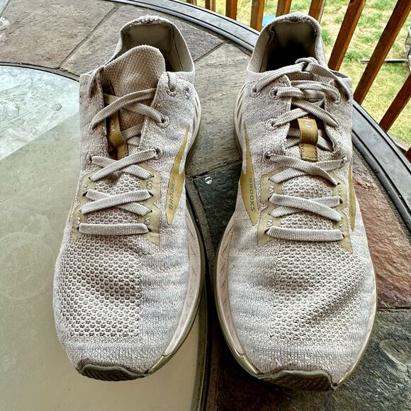 Brooks Bedlam 2 Running Sneaker Womens 9 Knit Mesh Gold Logo Gym Sporty Low Top - Picture 5 of 13